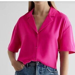 Express Boxy Shirt Blouse Sz S Short Sleeve Button Up Fucsia Pink Cropped